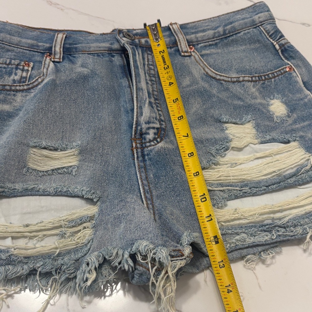 Signature8 Light Blue Frayed Hem Jean Shorts 100%cotton - Picture 11 of 16